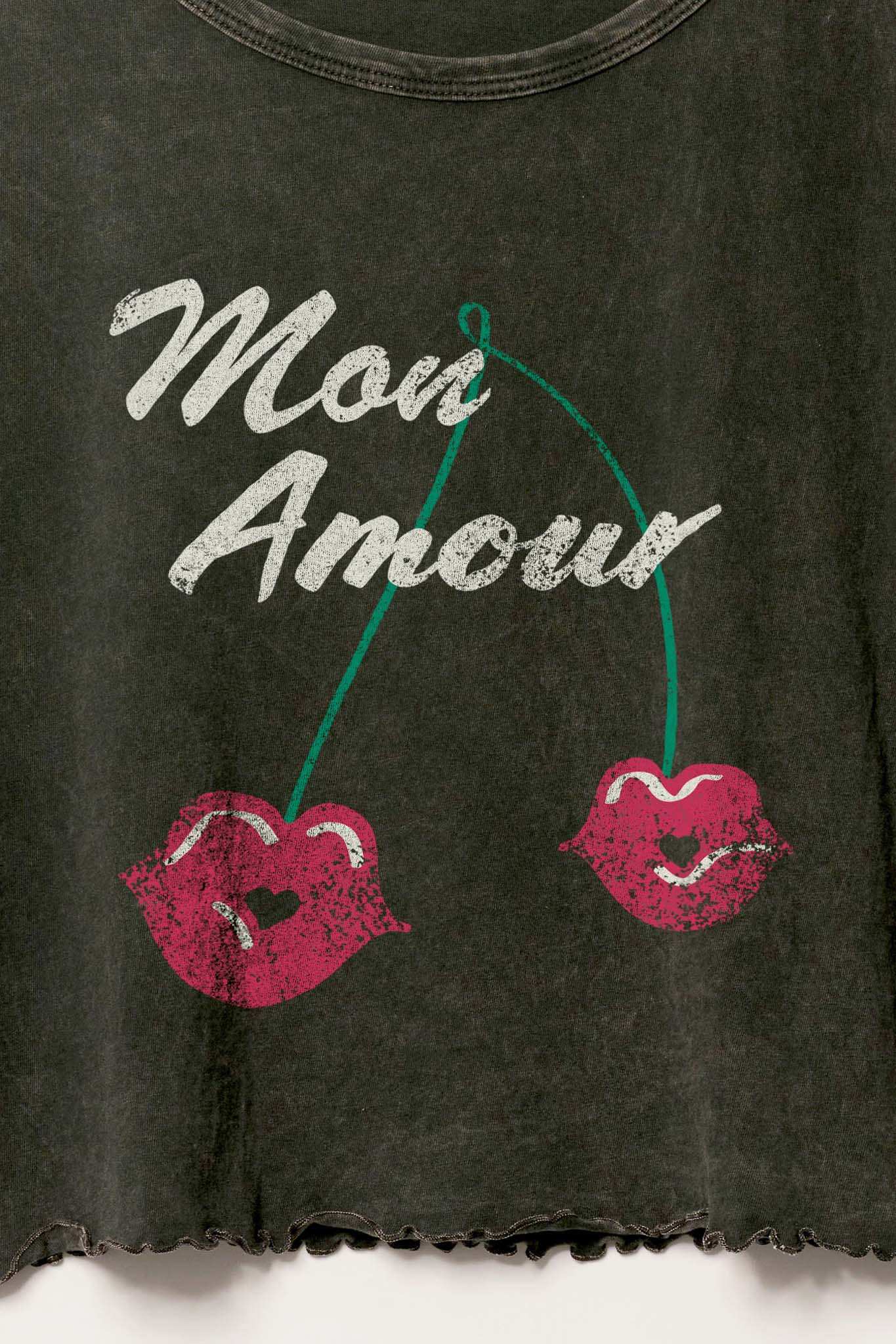 Mon Amour Cropped Lettuce-Edge Graphic Baby Tee