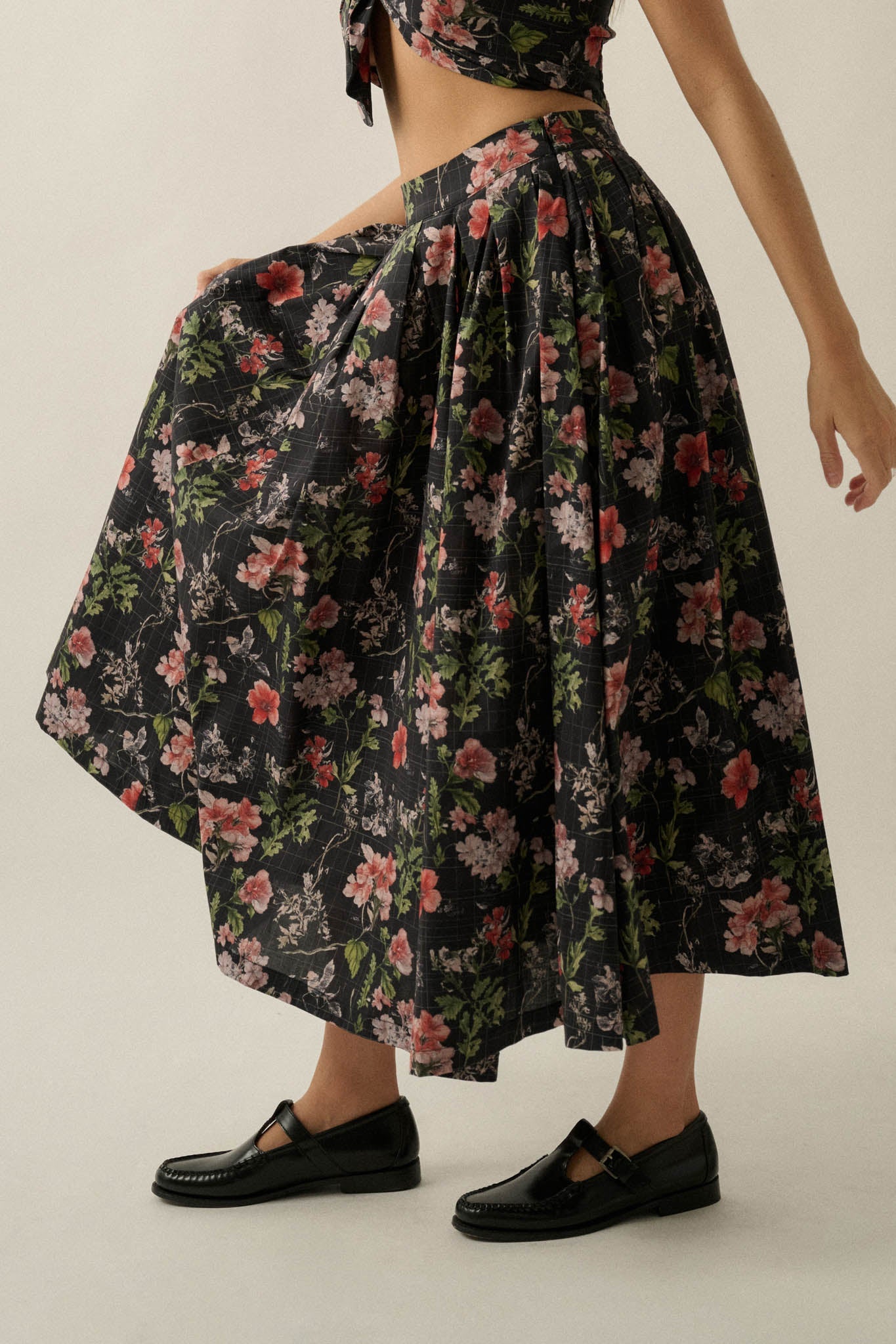 Beautiful Bouquet Floral-Print Pleated Midi Skirt