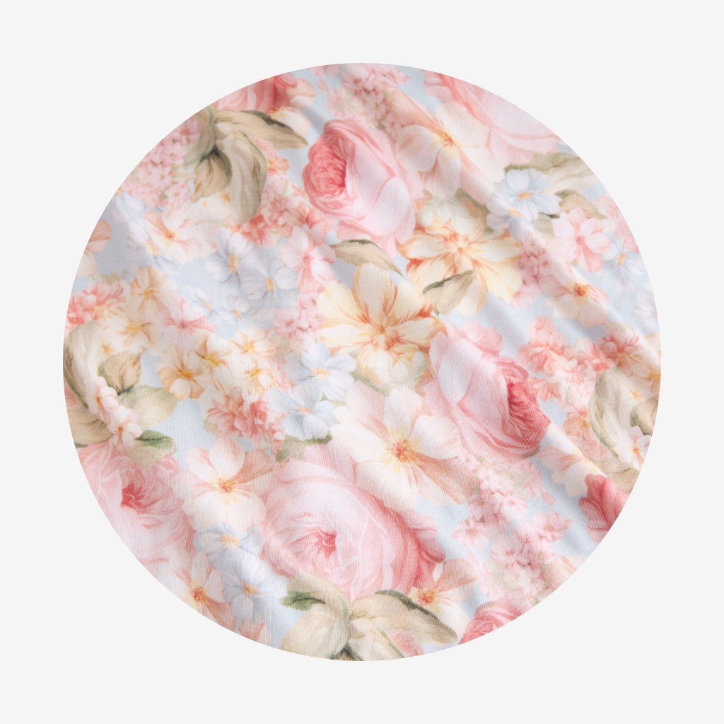 Rose Dreams Luxe Plush Patoo® Blanket