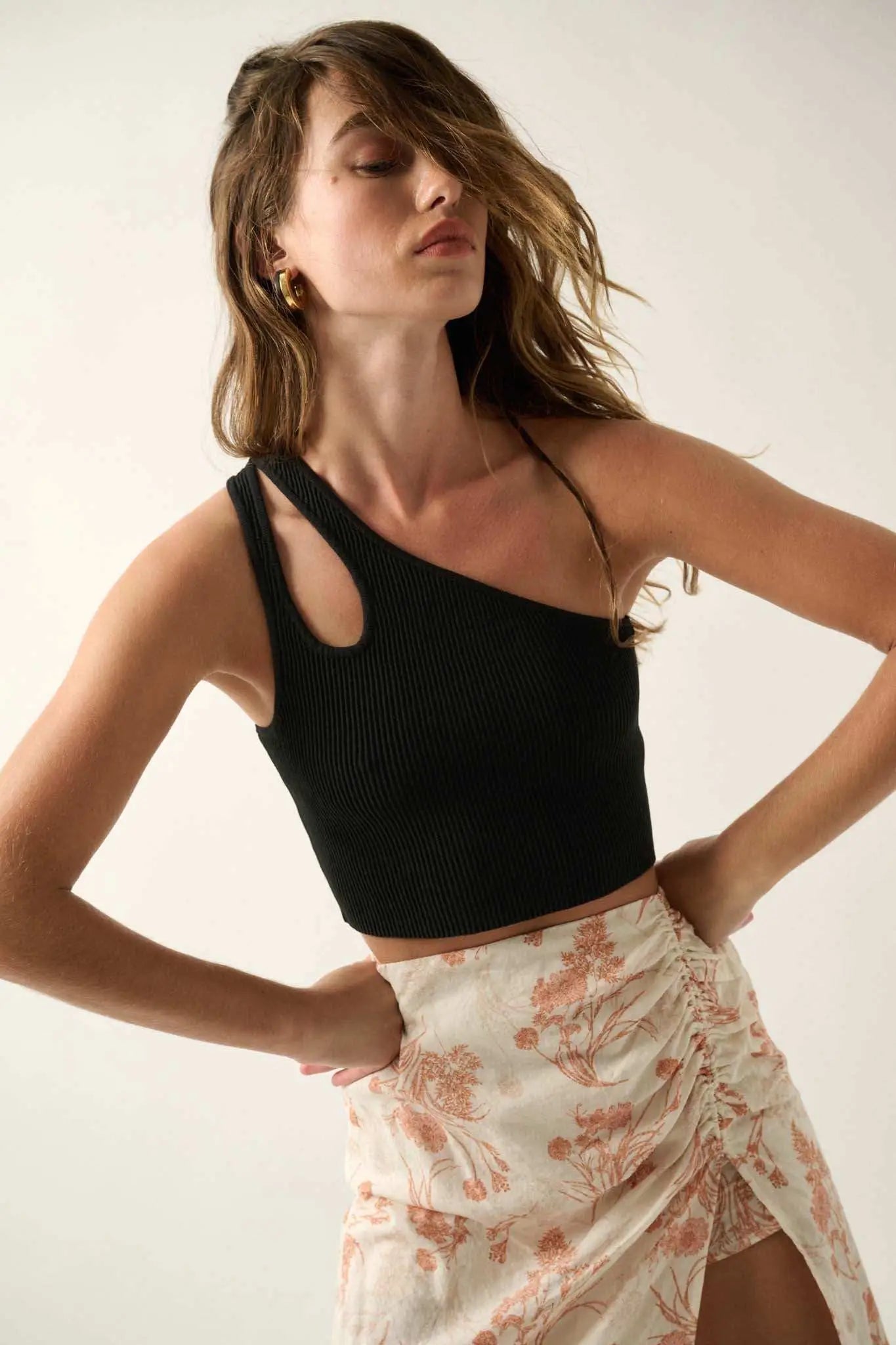Shaper Fit Asymmetrical Cropped Cutout Tank Top