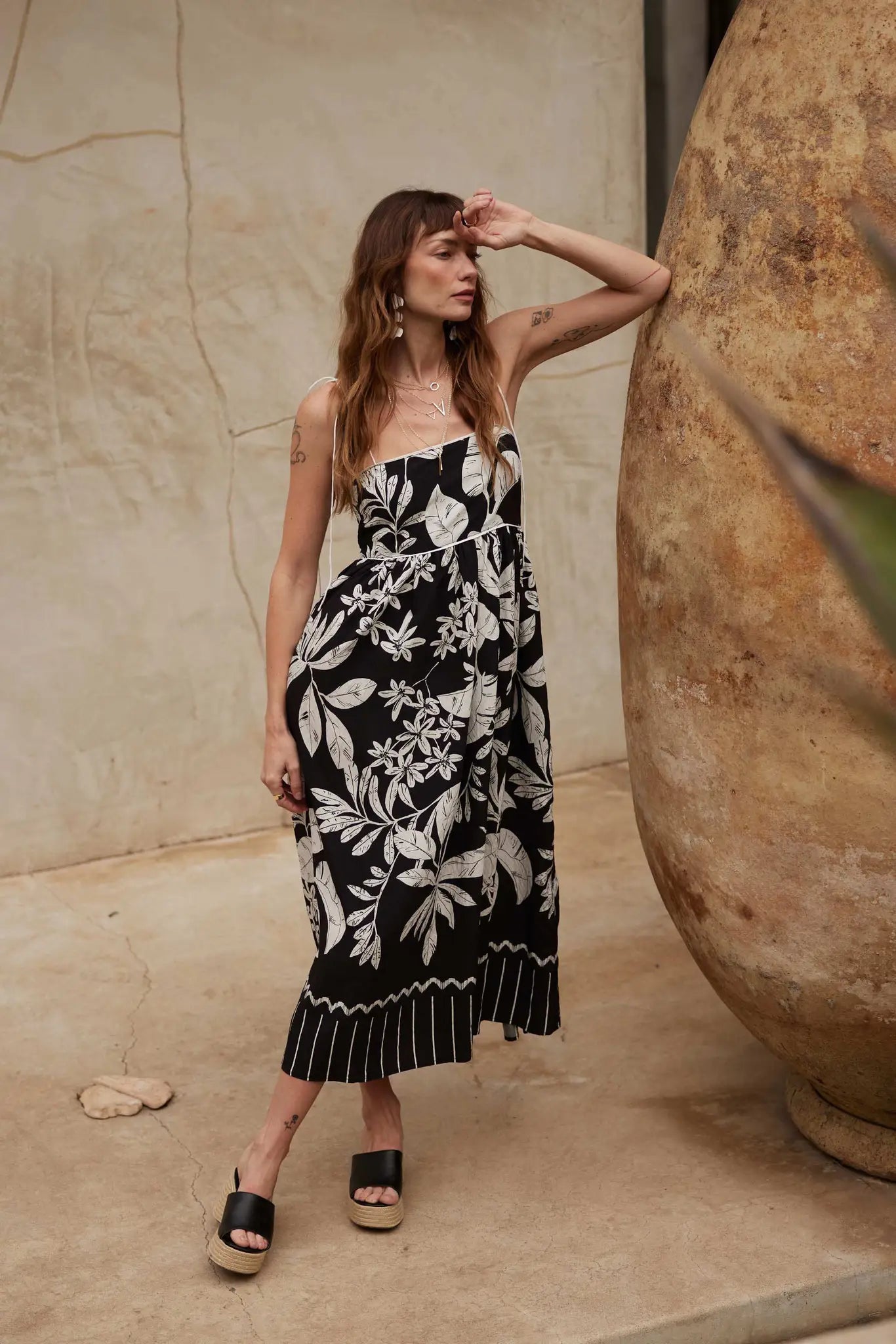 Botanical Beauty Tropical High-Waist Midi Dress