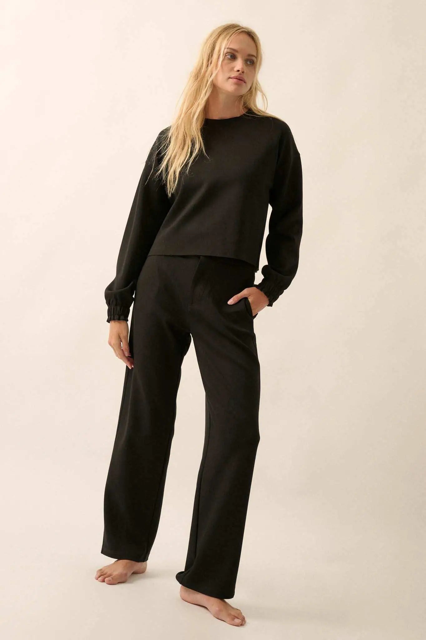 Premium Scuba Ruffle-Cuff Pullover Top